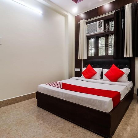 Oyo 70574 Chowdhury Lodge Bankura Bagian luar foto